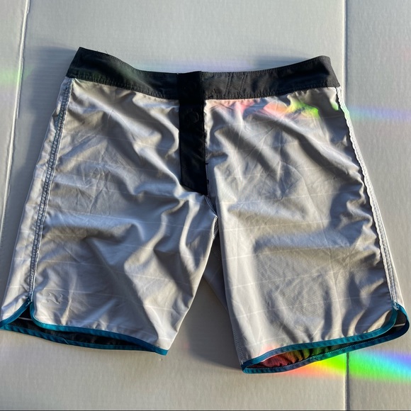 Billabong Board stipe Shorts Men Size 38 - Picture 14 of 16